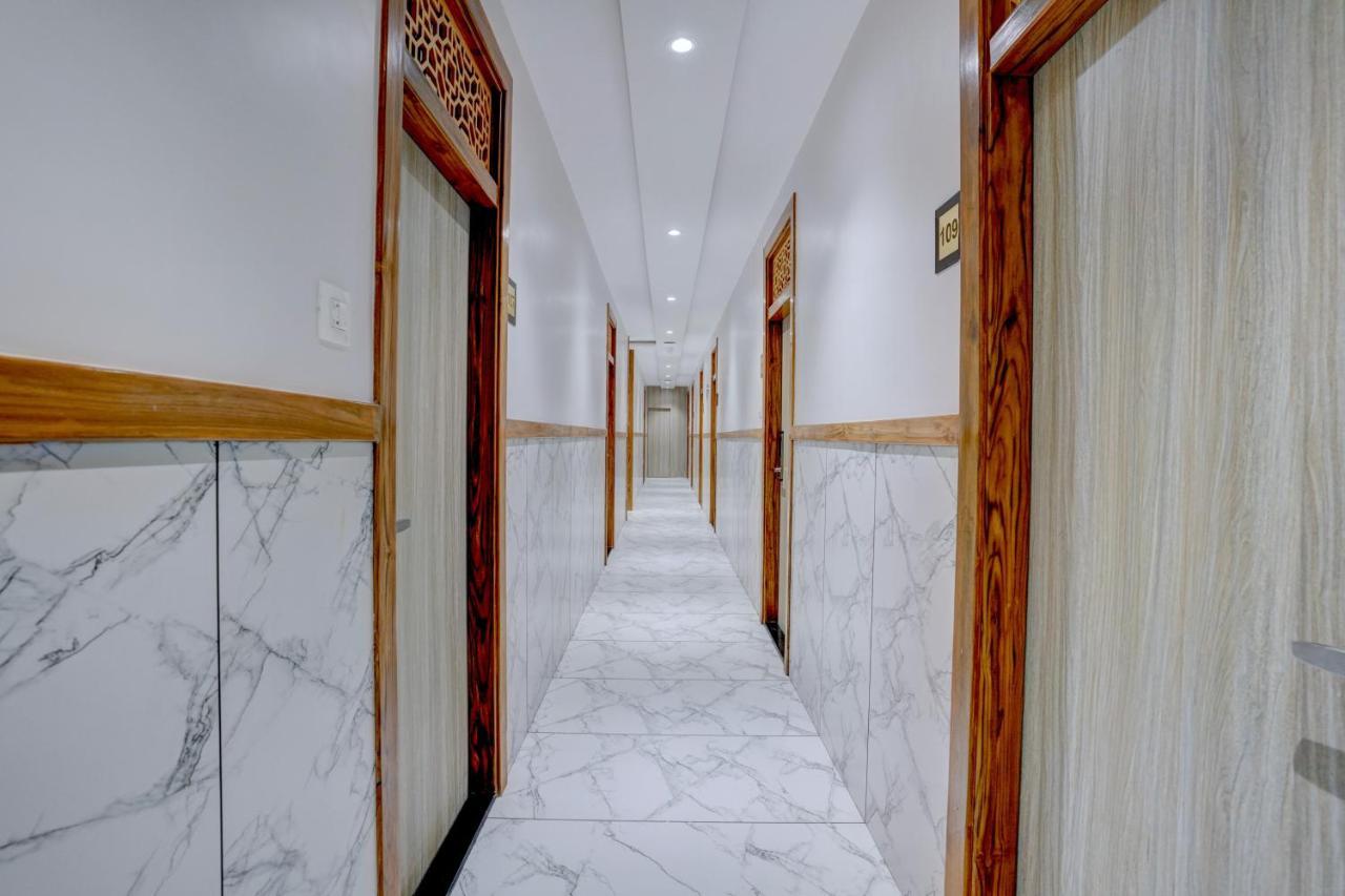 Hotel Arts International Mumbai Eksteriør bilde