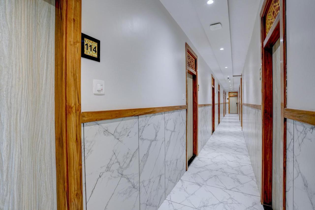 Hotel Arts International Mumbai Eksteriør bilde
