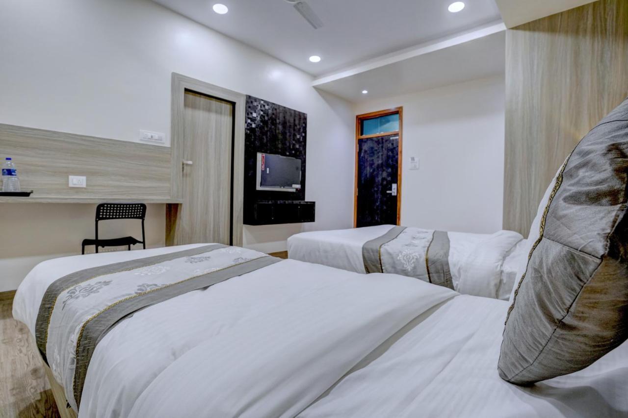 Hotel Arts International Mumbai Eksteriør bilde