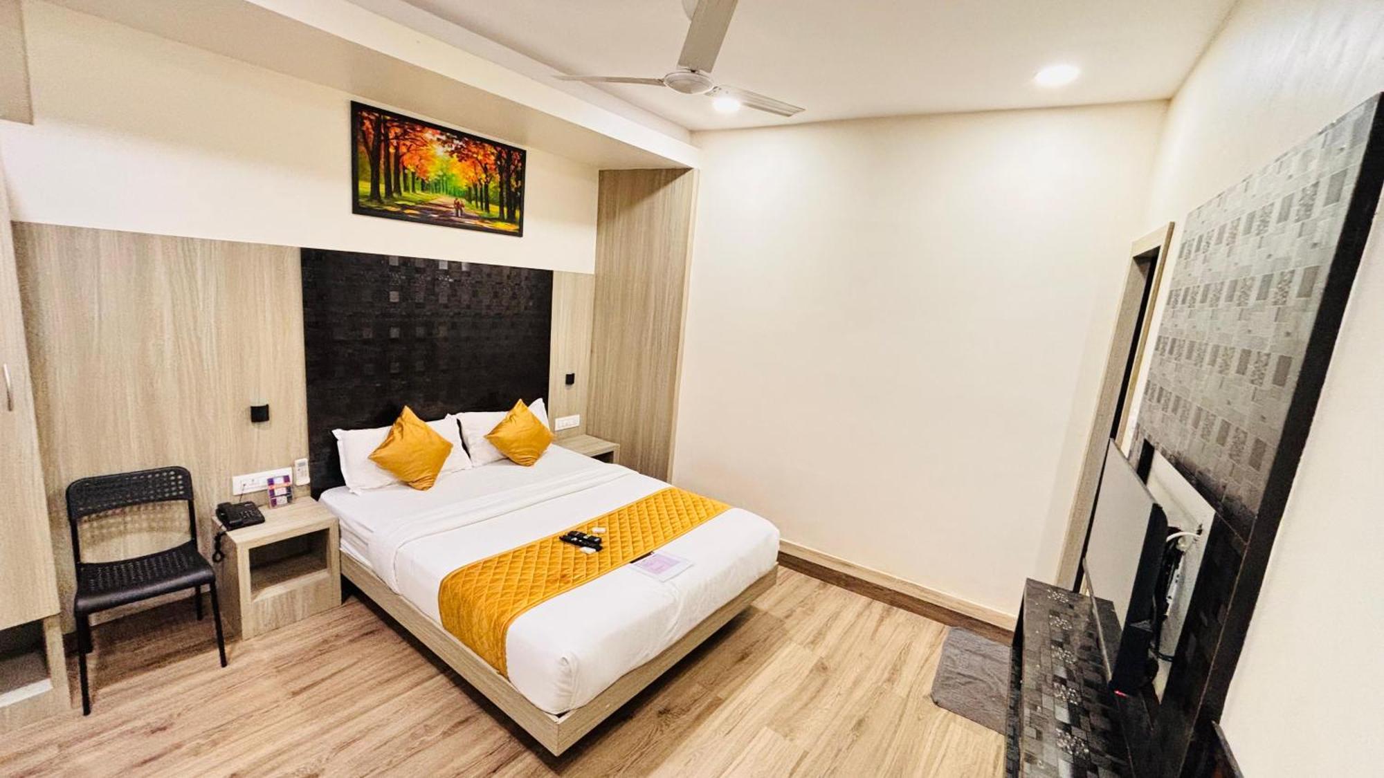 Hotel Arts International Mumbai Eksteriør bilde